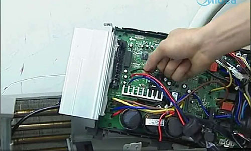 原阳美的空调电话是多少